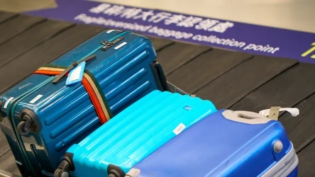 ​Trik prosto od pracownika lotniska. Dzięki niemu twoja walizka wyjedzie pierwsza