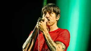 TOP 10 piosenek Red Hot Chili Peppers. To one oddają funk-rockową energię "papryczek"