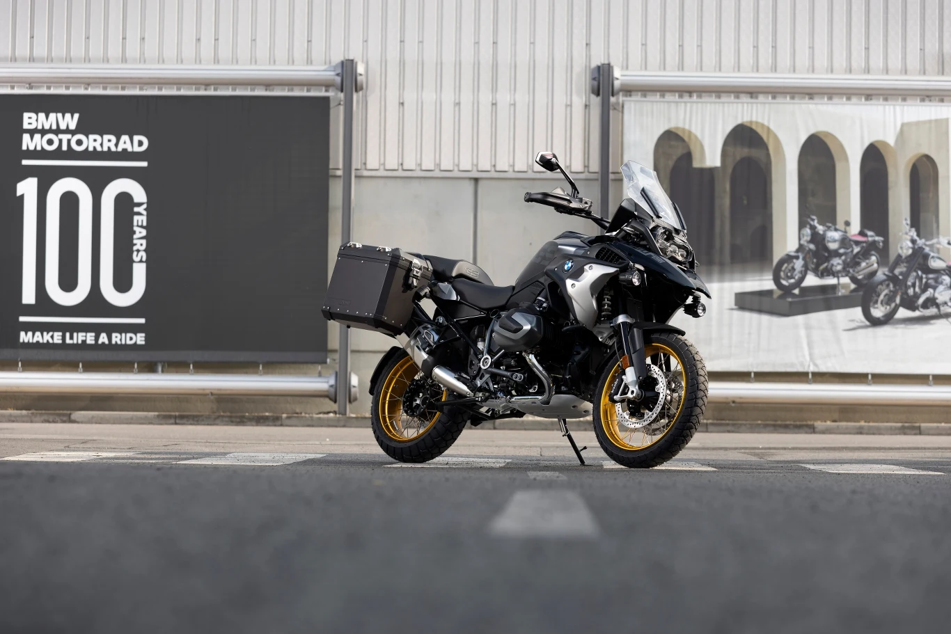 BMW R 1250 GS Tripe Black