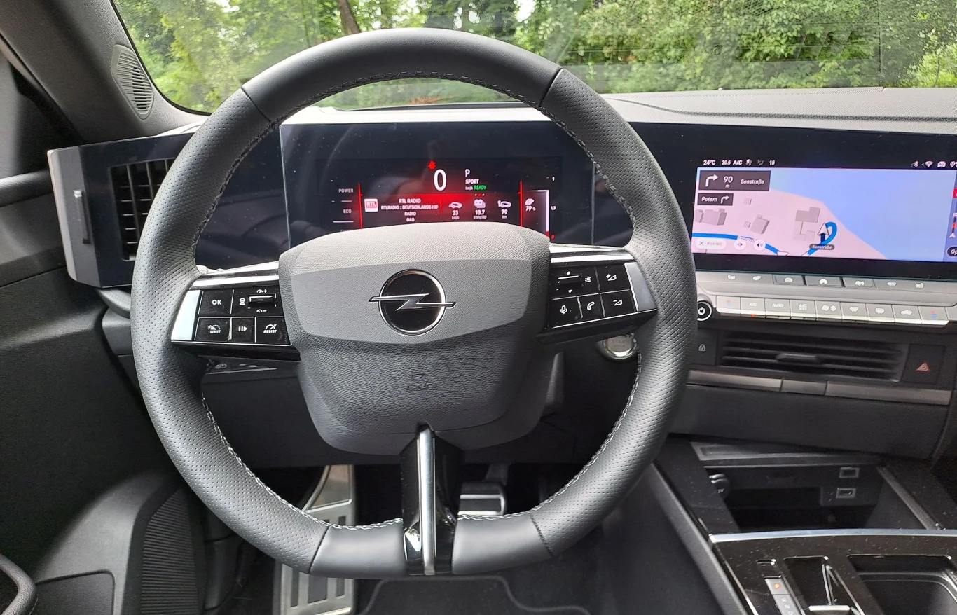 Opel Astra Electric