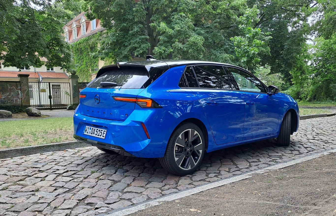 Opel Astra Electric