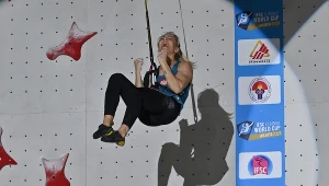 Polki zdominowały eliminacje wspinaczki. Pokaz mocy naszych gwiazd: Mirosław i Kałuckiej