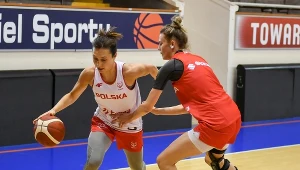 Julia Drop (z lewej)