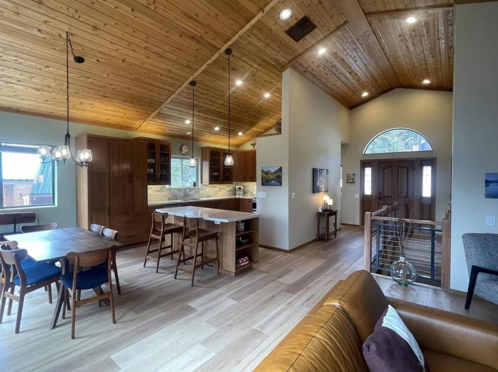 Wnętrza domu Farrella Wnętrza domu Farrella