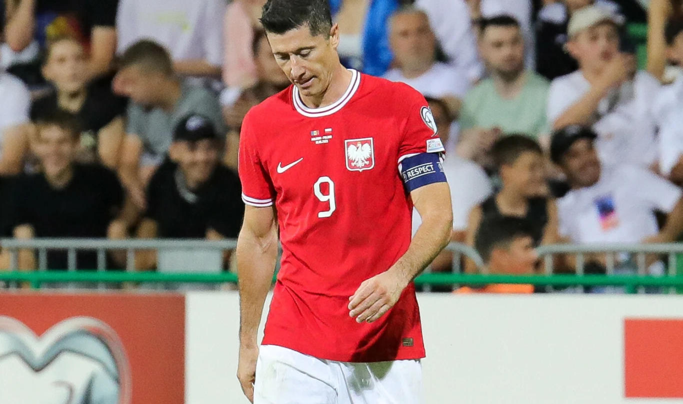 Robert Lewandowski mierzy się z krytyką po meczu Mołdawia - Polska w ramach eliminacji do Euro 2024