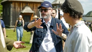 Artur Żmijewski na planie filmu "Sami swoi. Początek"