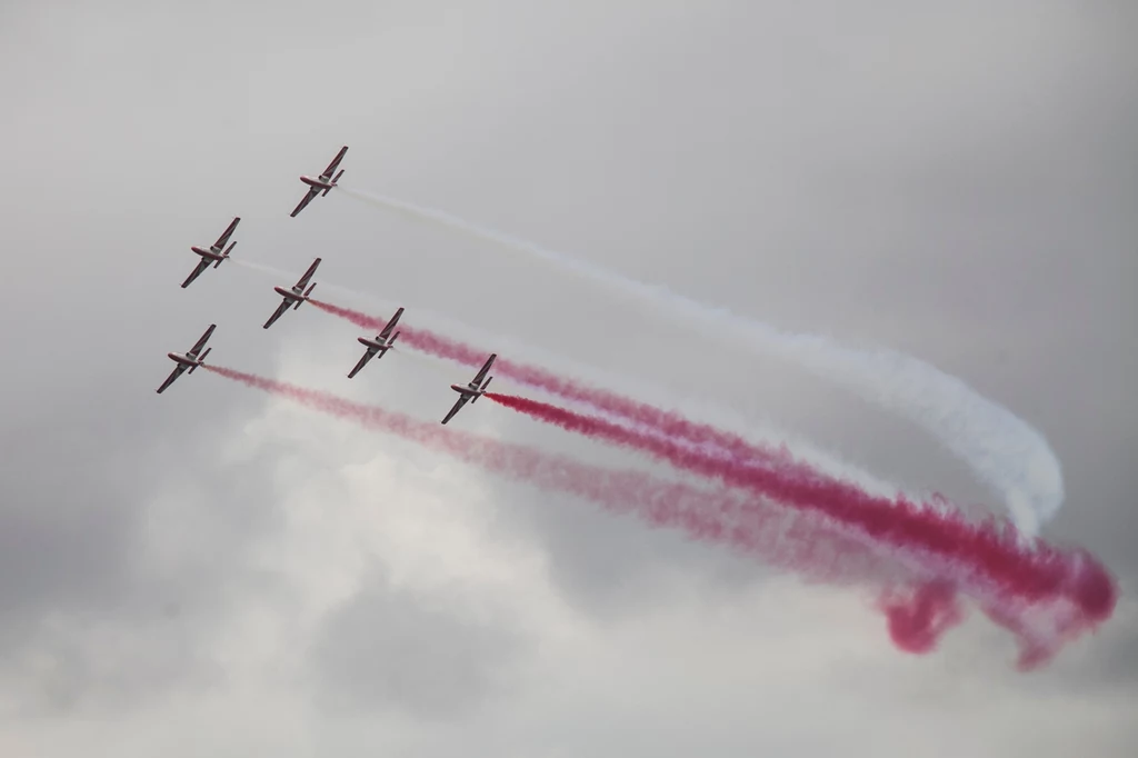 Podkarpackie pokazy lotnicze na pewno nie są tak znane, jak międzynarodowe radomskie Air Show, jednak warto się tam wybrać.