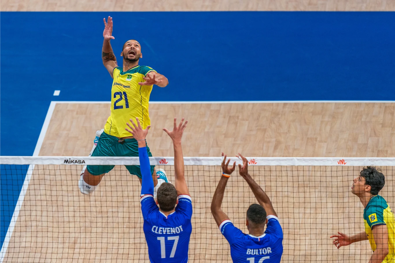 Alan Souza był w meczu z Francją nie do zatrzymania