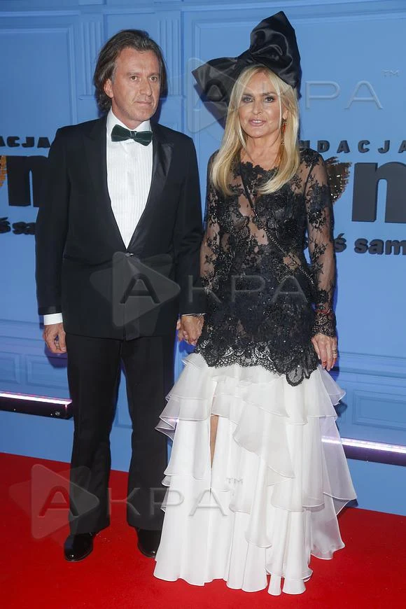 Monika Olejnik słynie z nietypowych stylizacji 