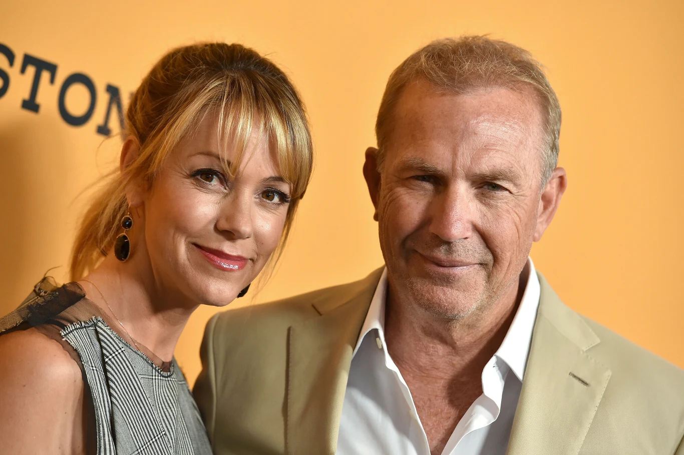 Kevin Costner, Christine Baumgartner