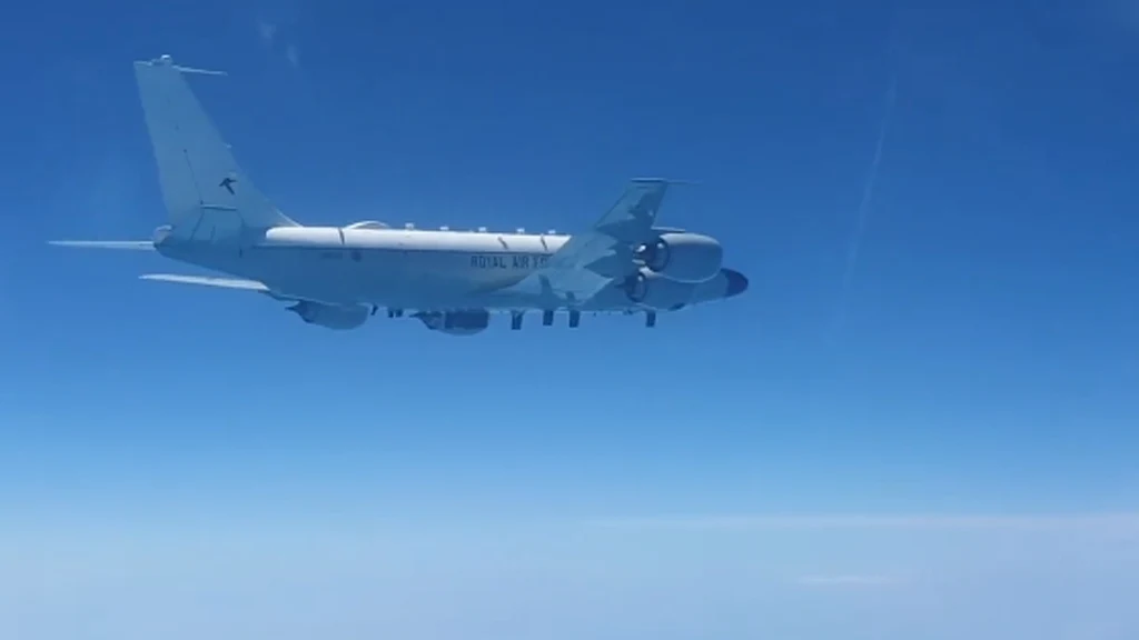 Brytyjskie samoloty zostały przechwycone nad Morzem Czarnym przez Rosjan Brytyjskie samoloty zostały przechwycone nad Morzem Czarnym przez Rosjan