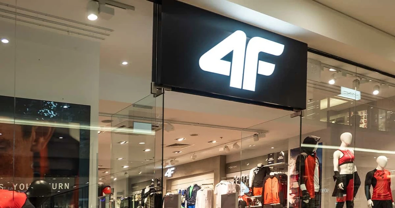 4F powraca z nowymi sklepami sezonowymi w najpopularniejszych kurortach ...