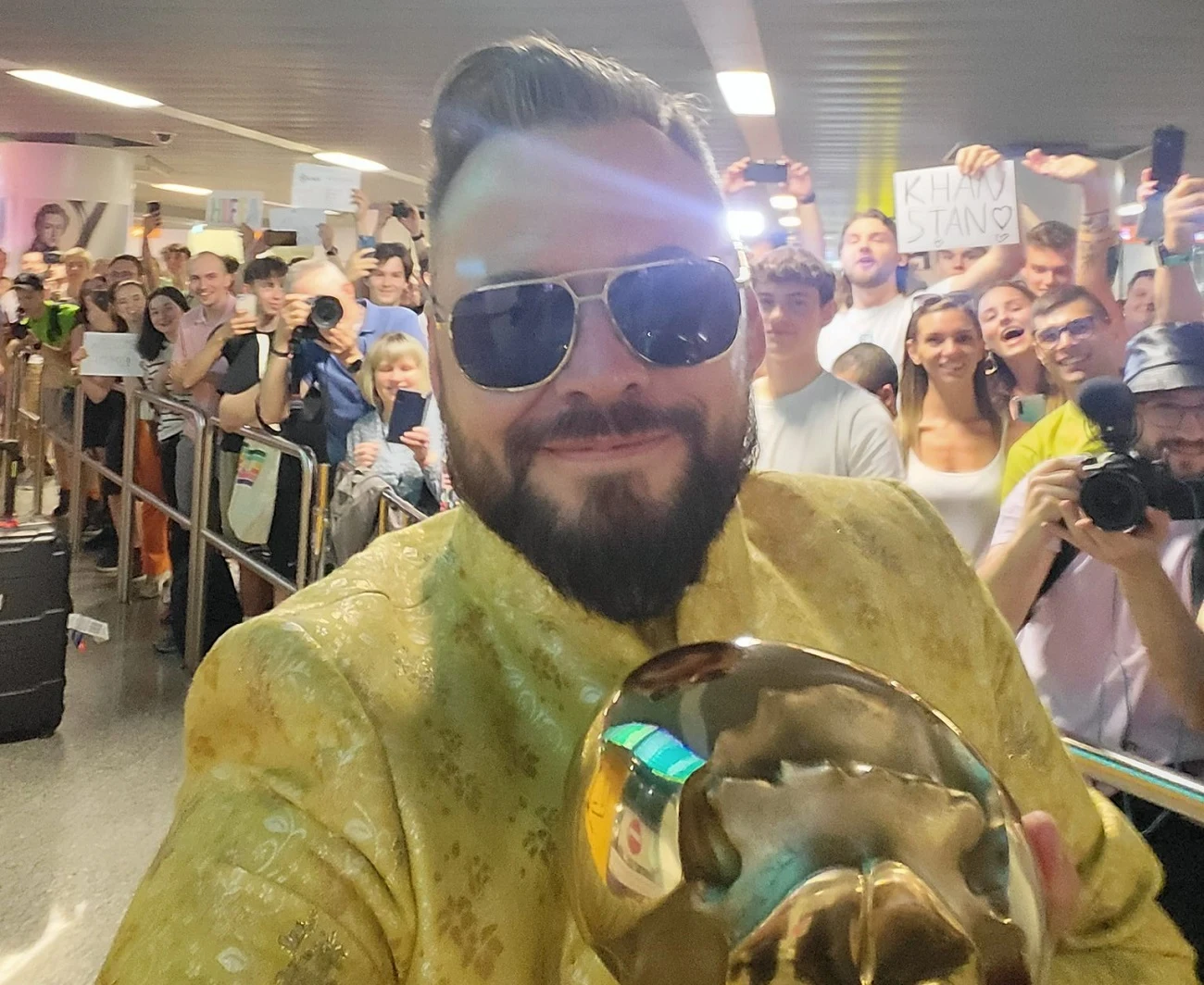 Krzysztof Stanowski po powrocie z Indii Krzysztof Stanowski po powrocie z Indii