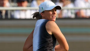 Iga Świątek - liderka rankingu WTA - w akcji na korcie w Bad Homburg