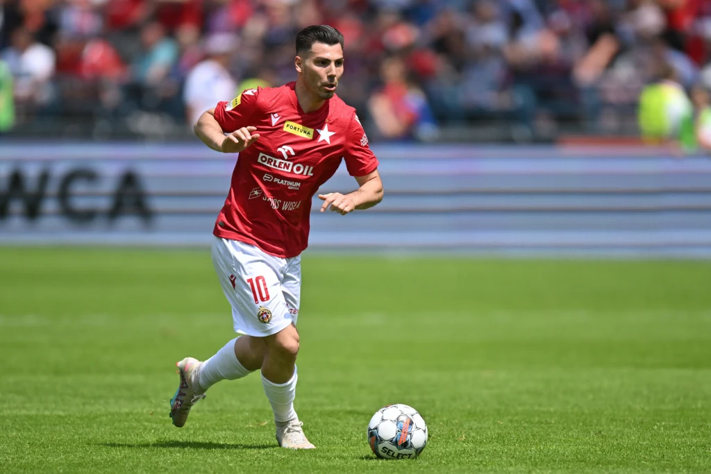 Luis Fernandez jest na liście potencjalnych zakupów Rakowa Częstochowa Luis Fernandez jest na liście potencjalnych zakupów Rakowa Częstochowa