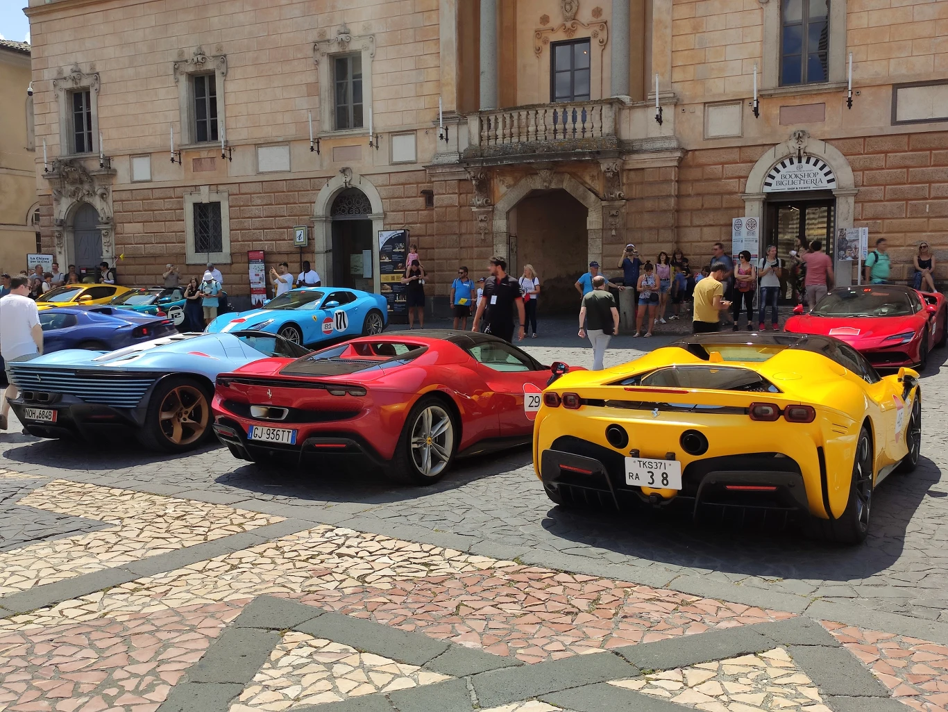 Ferrari Cavalcade w Orvieto