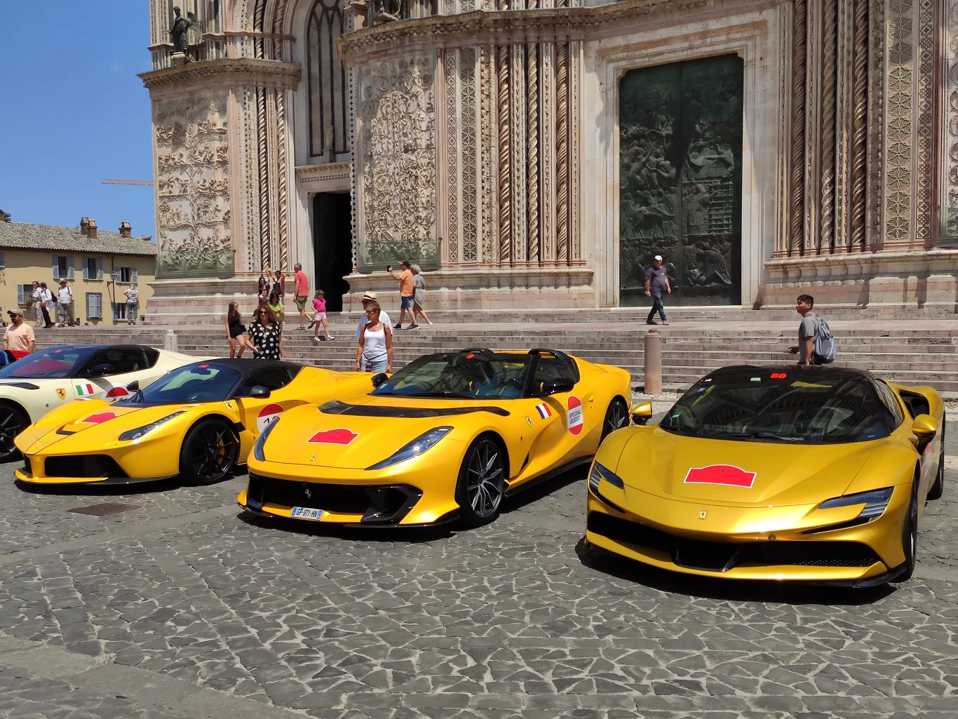 Ferrari Cavalcade w Orvieto