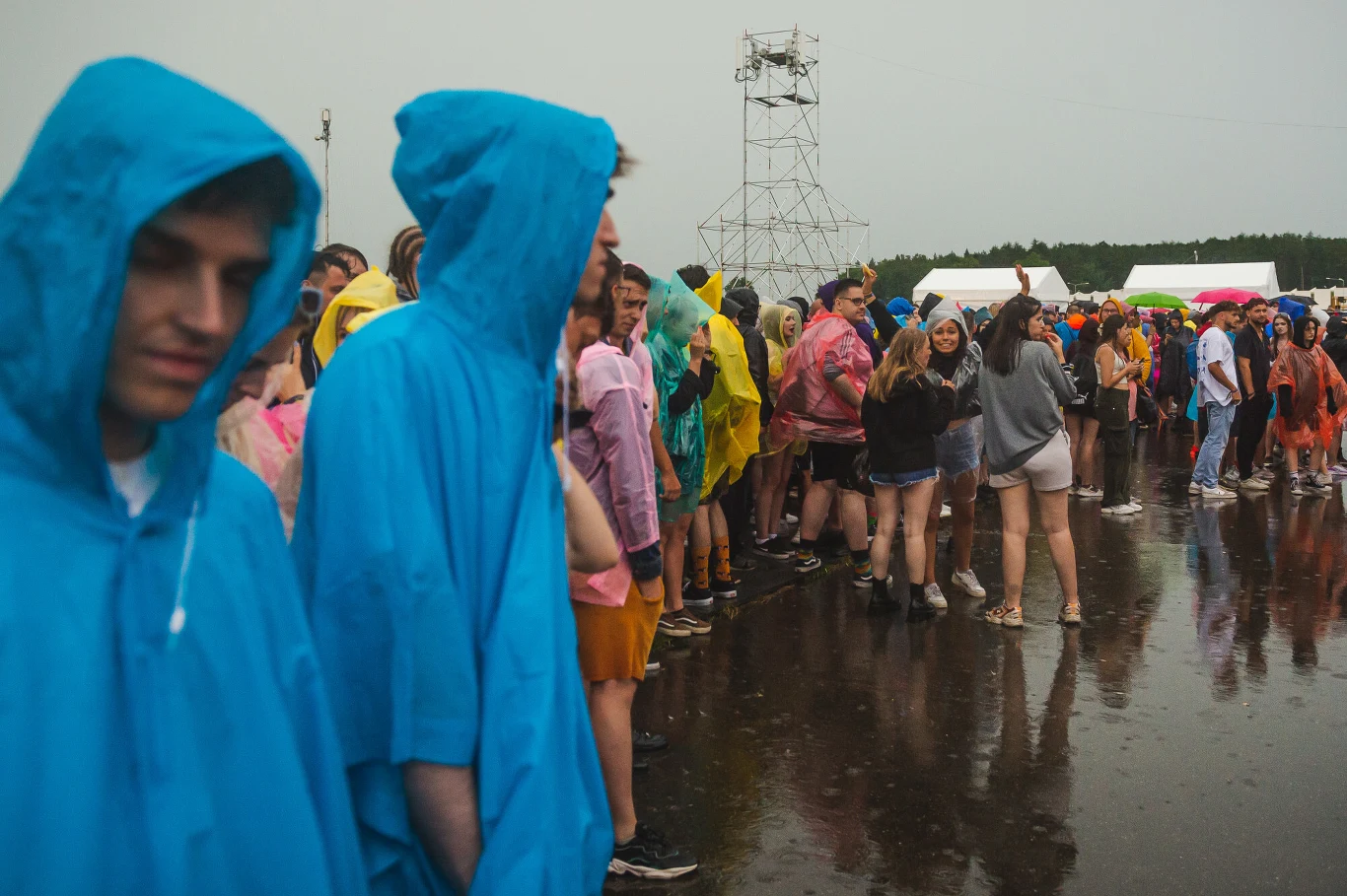 Podczas Open'er Festival pogoda często daje się we znaki uczestnikom