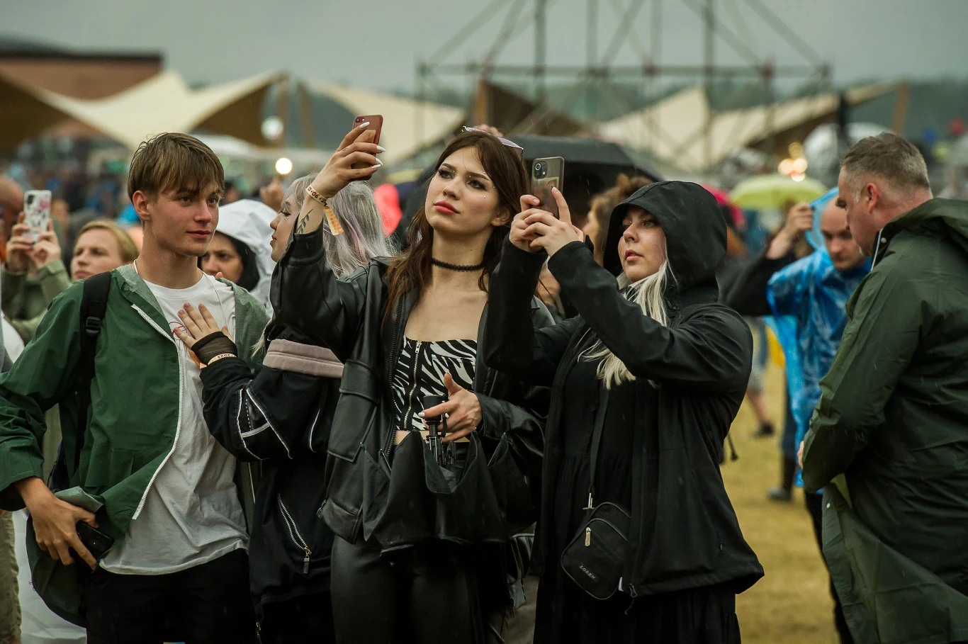 Publiczność podczas trzeciego dnia Open'era 2023