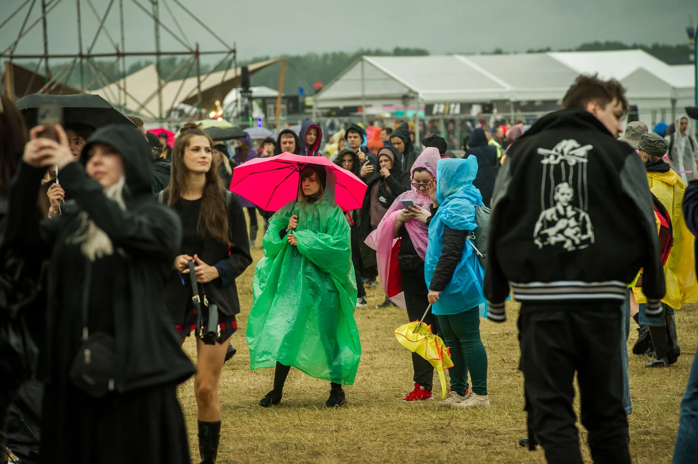 Publiczność podczas trzeciego dnia Open'era 2023