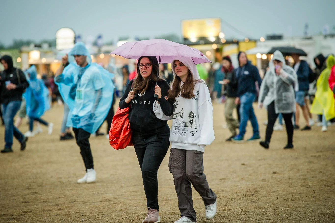 Publiczność ostatniego dnia Open'er Festivalu