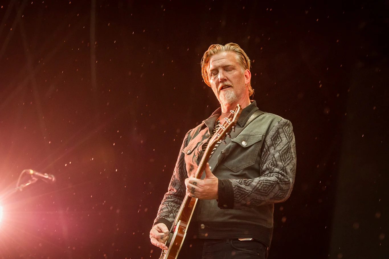 Queens of the Stone Age na Open'erze