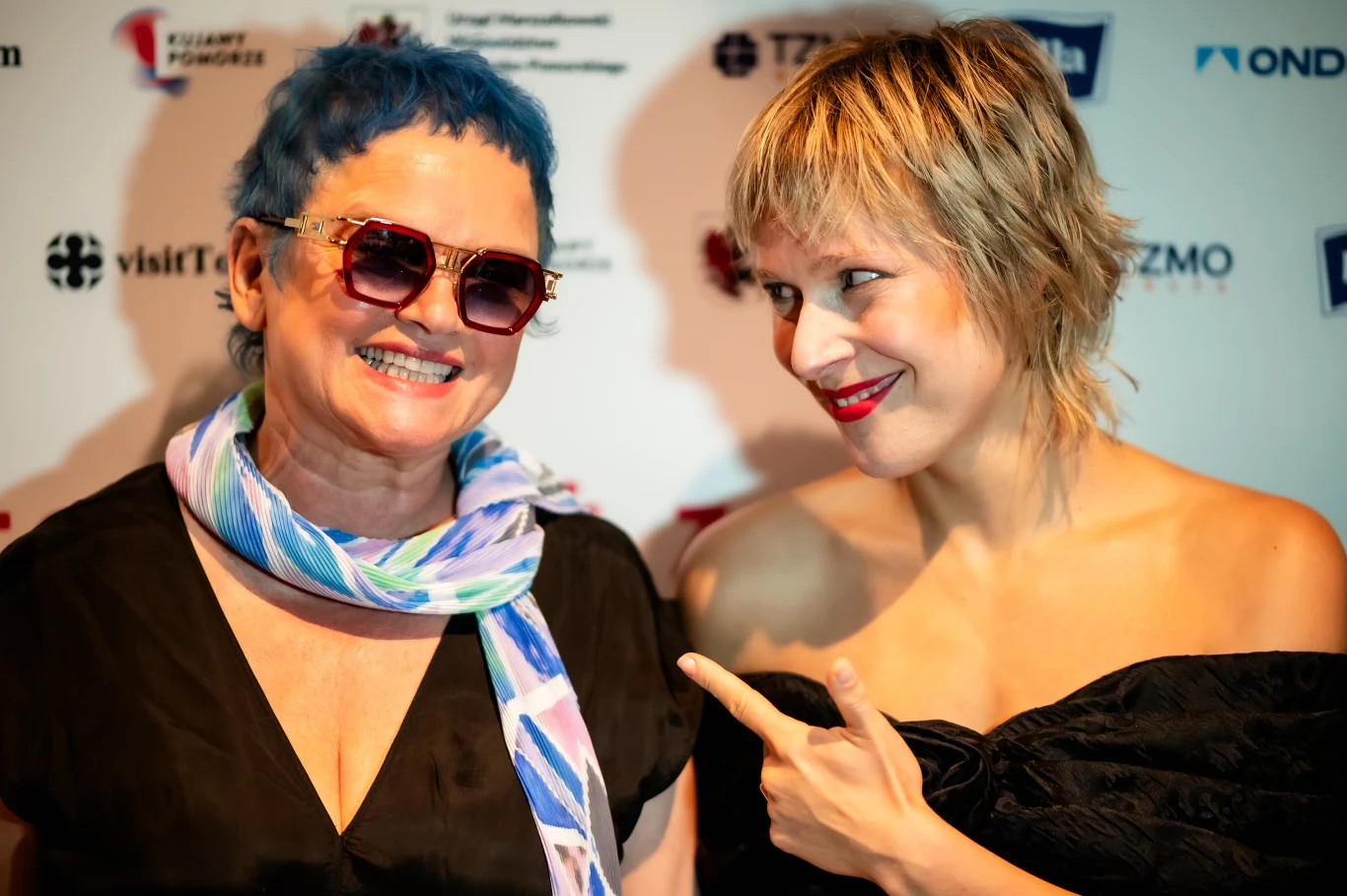 Katarzyna Figura i Lena Góra na gali zamknięcia festiwalu filmowego Tofifest 2023 Katarzyna Figura i Lena Góra na gali zamknięcia festiwalu filmowego Tofifest 2023