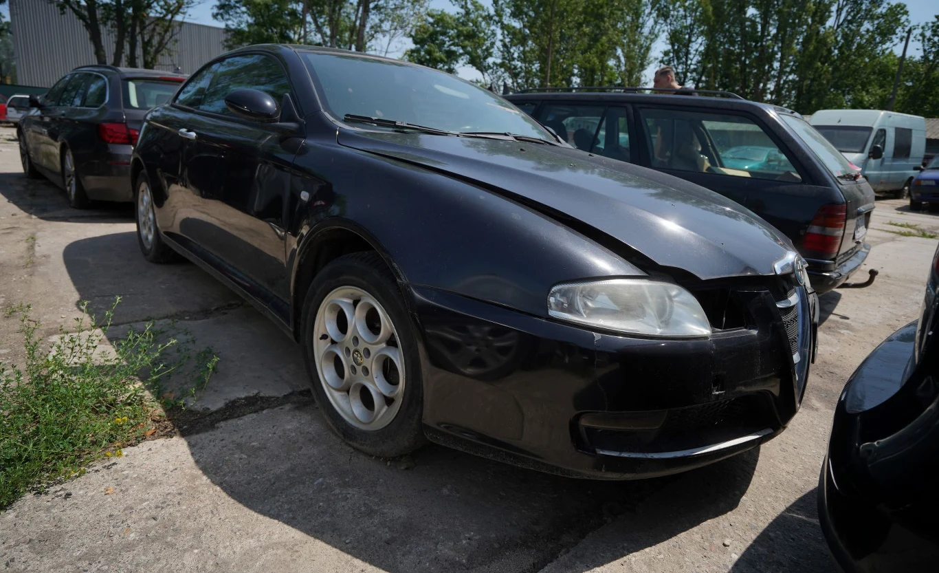 Alfa Romeo GT Alfa Romeo GT