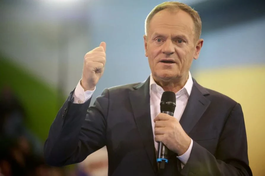Donald Tusk skomentował obniżkę stóp procentowych przez RPP. "Lepiej późno niż wcale" - napisał premier w serwisie X Donald Tusk skomentował obniżkę stóp procentowych przez RPP. "Lepiej późno niż wcale" - napisał premier w serwisie X