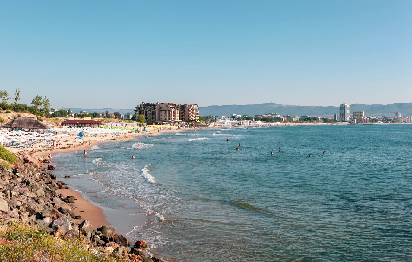 Bułgaria od lat cieszy się zainteresowaniem turystów. Wszystko ze względu na świetną ofertę wakacyjną i niską cenę