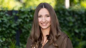 Okaże się, że Alaknanda (Magdalena Efler) jednak nie jest w ciąży. Jaką zatem niespodziankę szykuje?