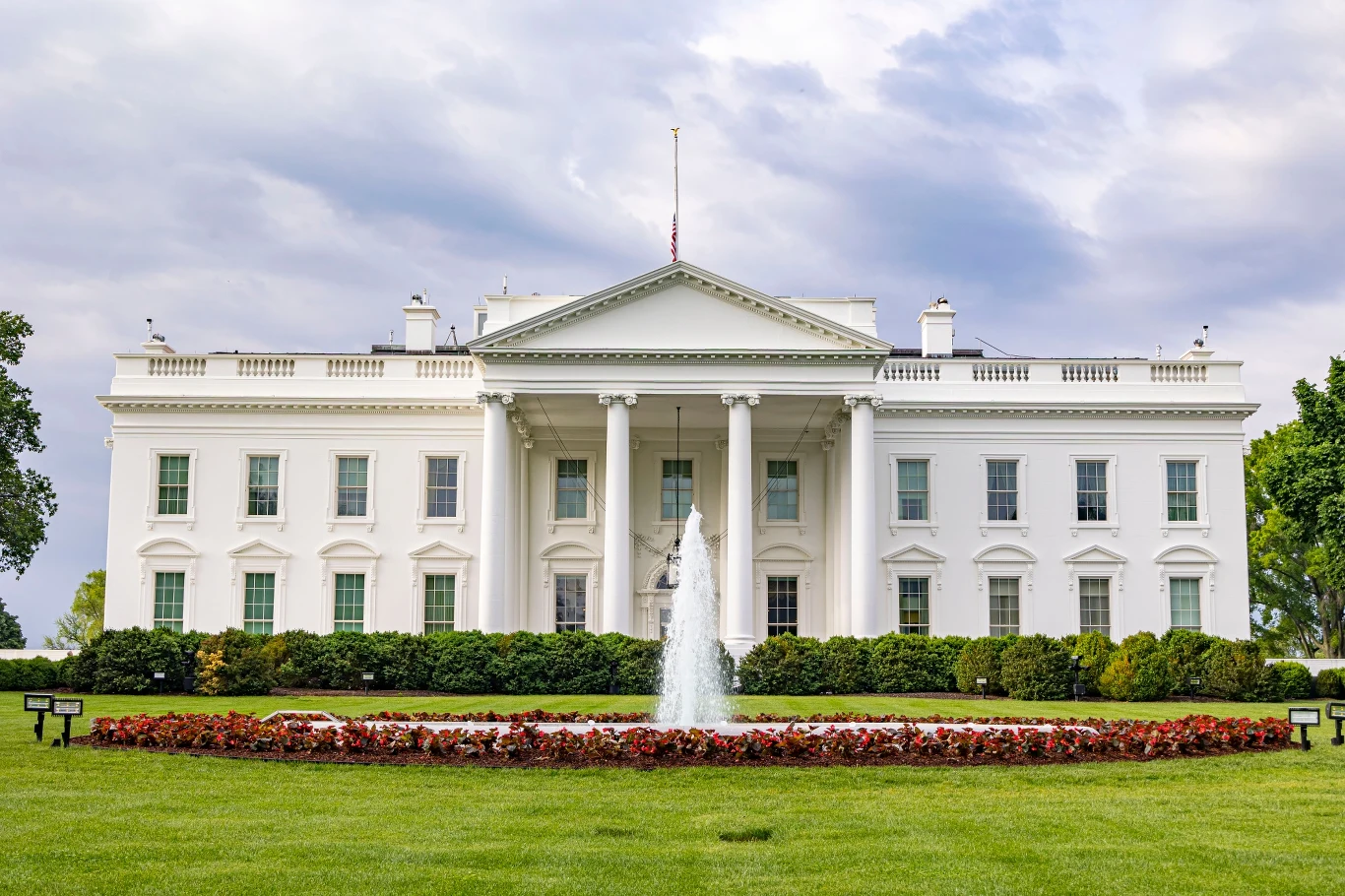 Biały Dom w Waszyngtonie, zdjęcie ilustracyjne