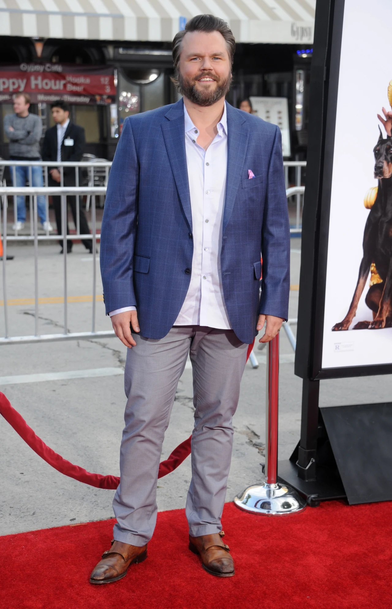 "Szpital New Amsterdam": Tyler Labine wylądował na ostrym dyżurze "Szpital New Amsterdam": Tyler Labine wylądował na ostrym dyżurze