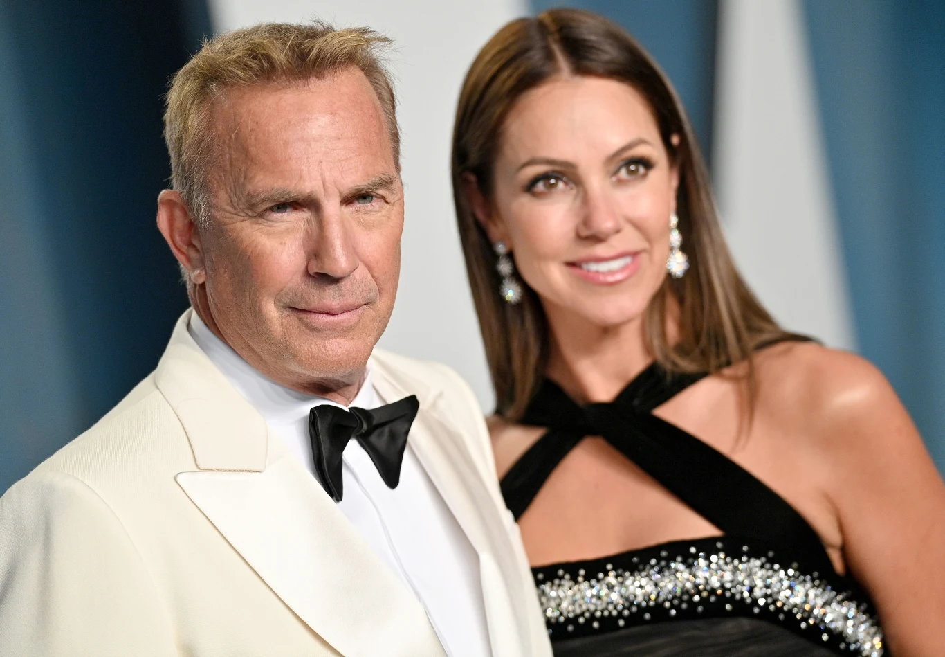 Kevin Costner i Christine Baumgartner Kevin Costner i Christine Baumgartner