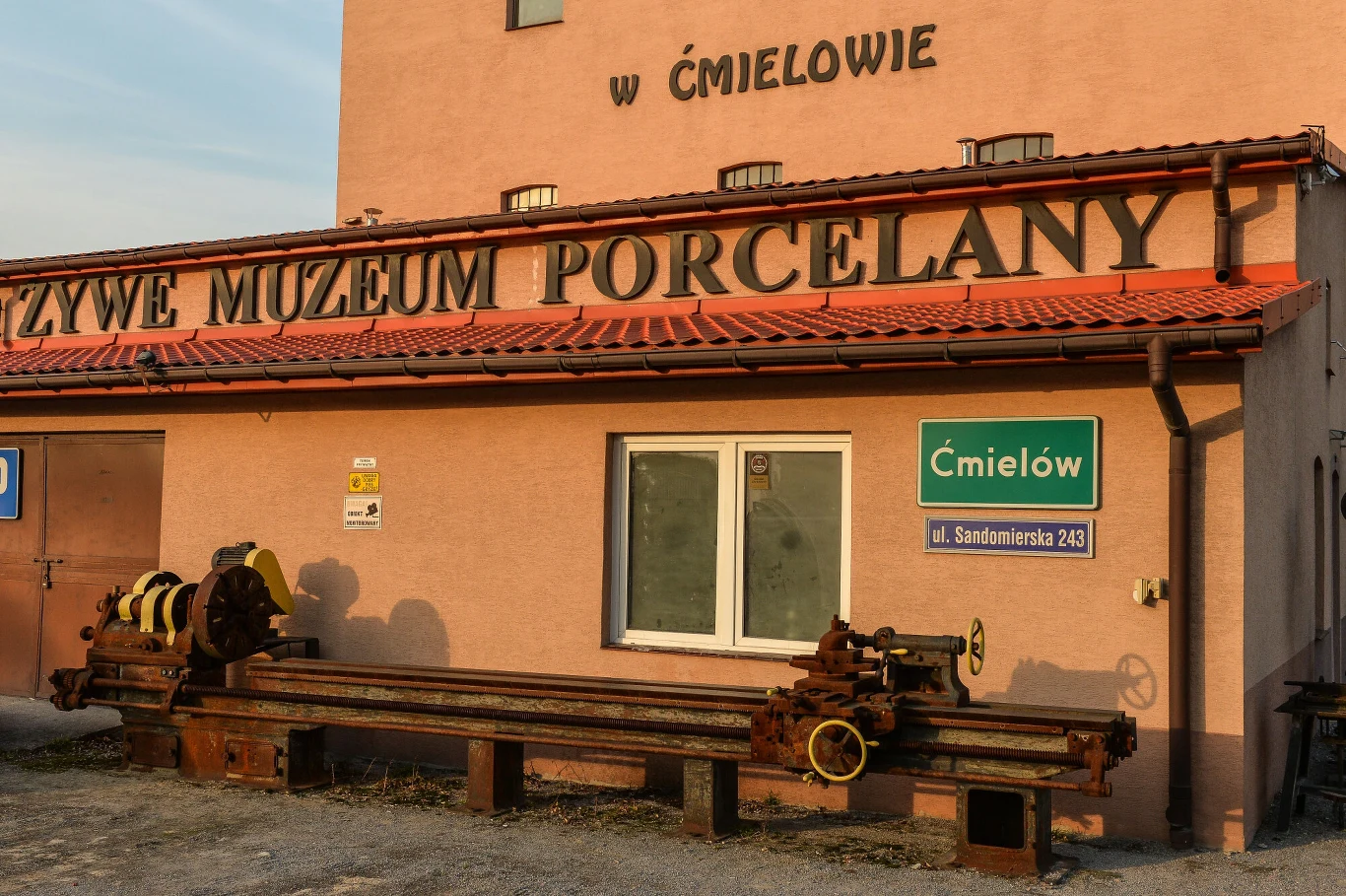 Żywe muzeum porcelany w Ćmielowie Żywe muzeum porcelany w Ćmielowie
