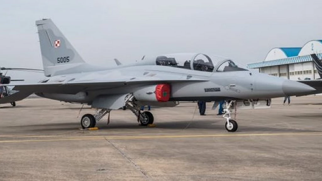 Pierwsze dwa samoloty FA-50 Fighting Eagle już w Polsce