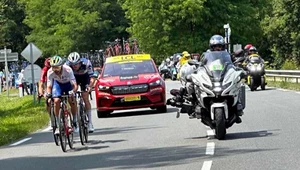 Skoda w Tour de France. Co dyrektor wozi w lodówce podczas wyścigu?