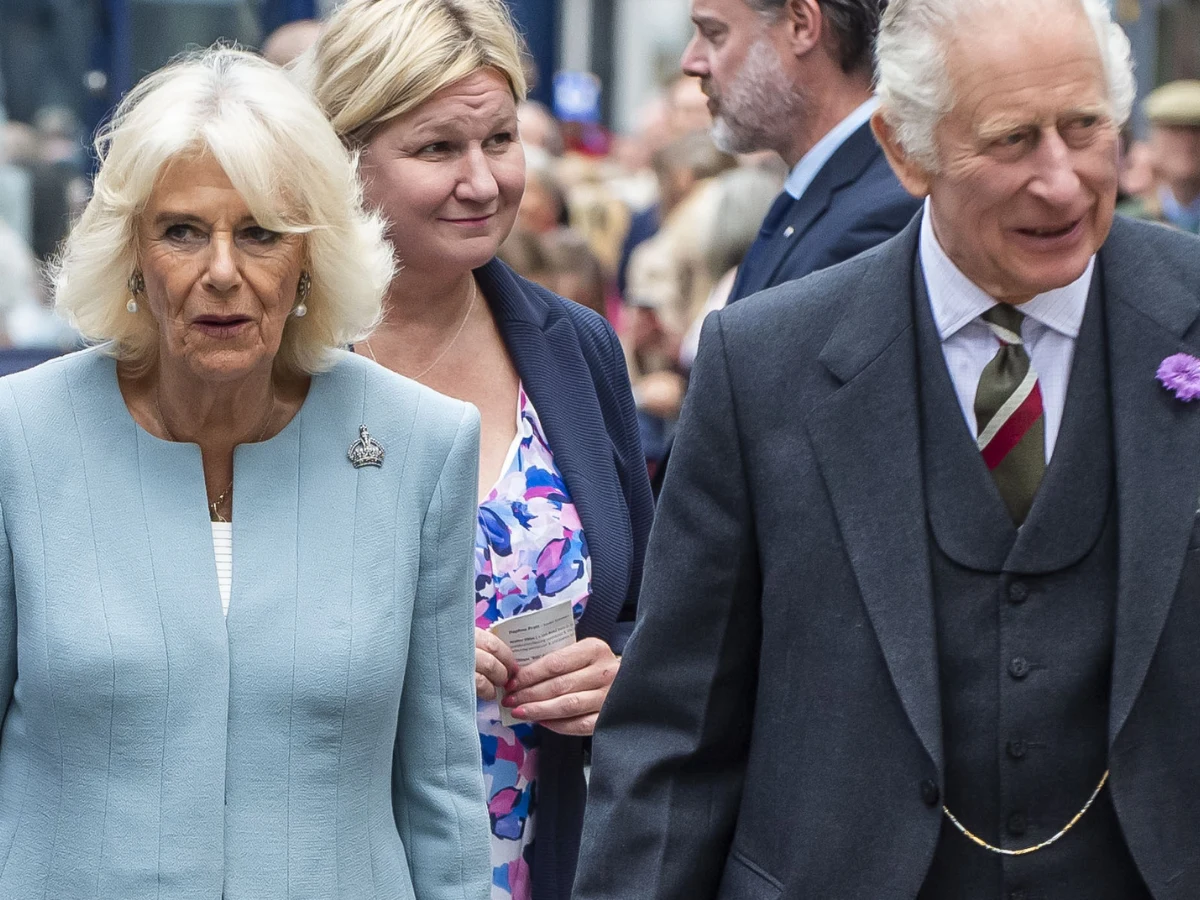 Sensacyjne zachowanie króla Karola. Wydał Camilli oficjalny zakaz. Na Wyspach aż huczy Sensacyjne zachowanie króla Karola. Wydał Camilli oficjalny zakaz. Na Wyspach aż huczy