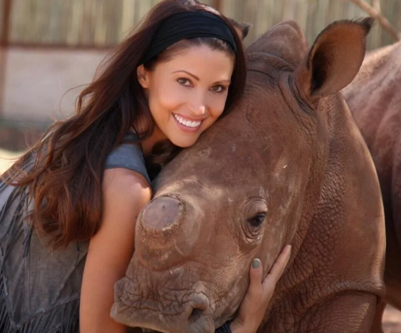 Shannon Elizabeth Shannon Elizabeth