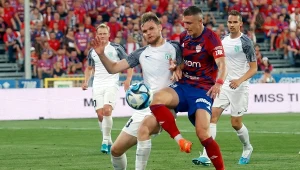 Męczarnie mistrzów Polski. Zdecydował gol po rykoszecie