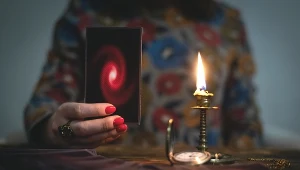 Czarownica jest poszukiwana przez policję