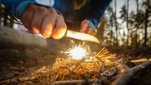 Przed survivalową wyprawą podstawą jest wiedza dotycząca poradzenia sobie w sytuacji braku pitnej wody. 