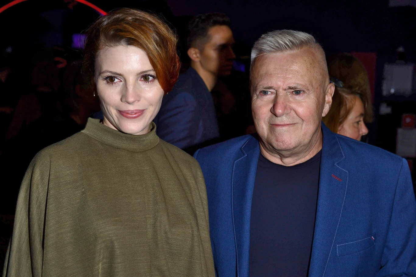 Włodzimierz Matuszak i Karolina Nolbrzak poznali się w pracy, na planie serialu "Plebania". Włodzimierz Matuszak i Karolina Nolbrzak poznali się w pracy, na planie serialu "Plebania".