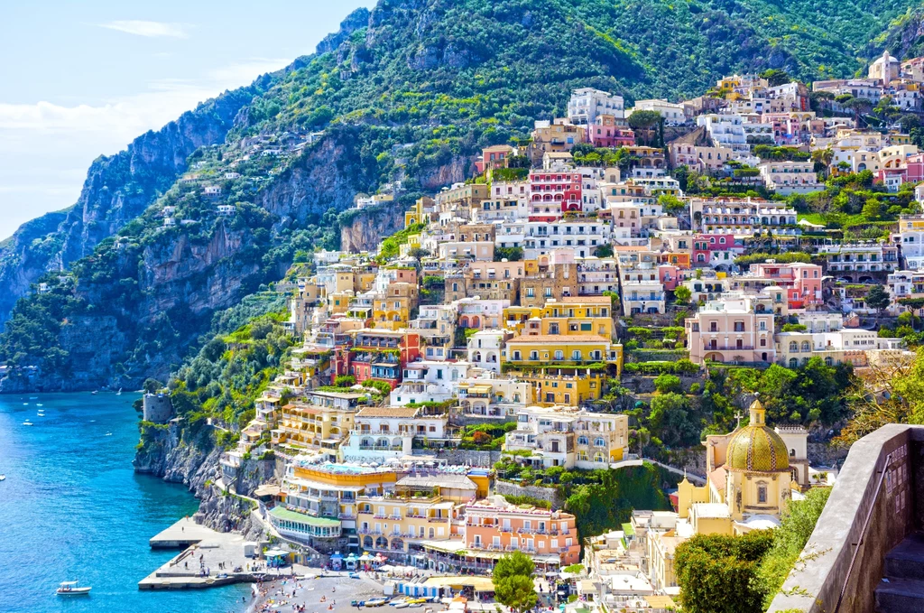Positano to jedna z najpiękniejszych nadmorskich miejscowości we Włoszech