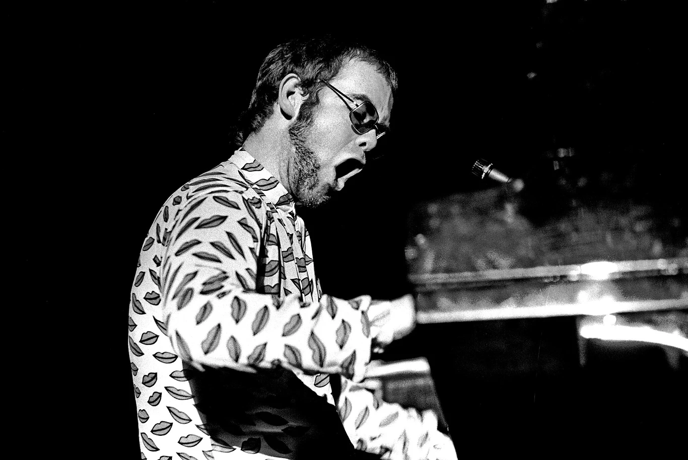 Elton John na początku kariery, w 1972 roku Elton John na początku kariery, w 1972 roku