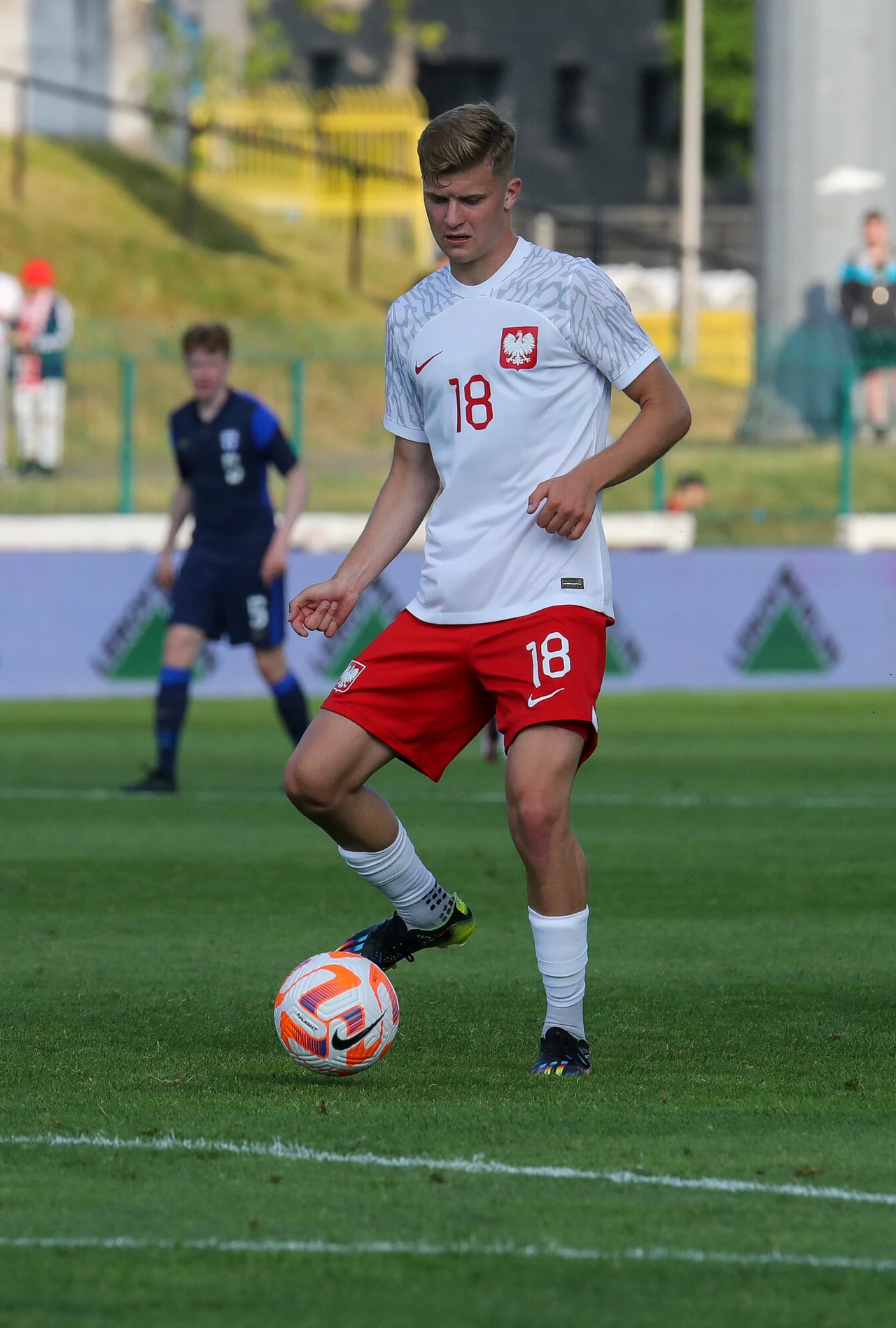 Jakub Kałuziński w barwach młodzieżowej reprezentacji Polski Jakub Kałuziński w barwach młodzieżowej reprezentacji Polski
