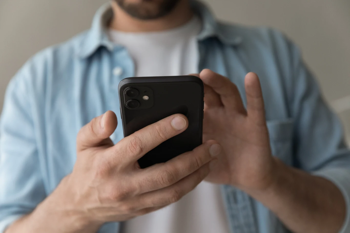 Nowość w aplikacji mObywatel. Usługa umożliwia zgłaszanie podejrzanych treści Nowość w aplikacji mObywatel. Usługa umożliwia zgłaszanie podejrzanych treści