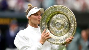 Marketa Vondrousova jako pierwsza nierozstawiona tenisistka w historii wygrała Wimbledon