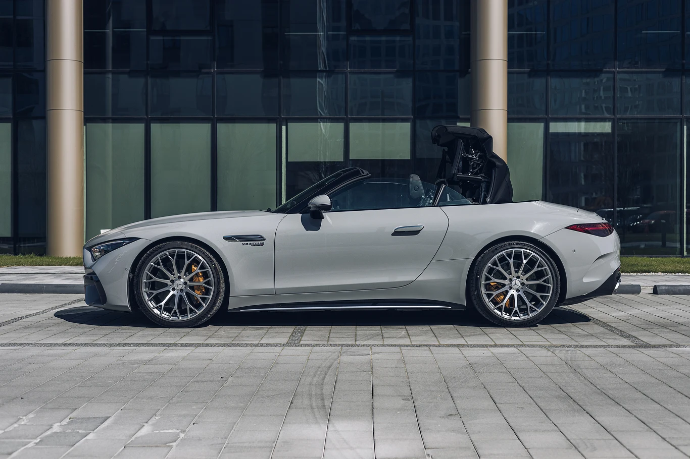 Mercedes-AMG SL 63 Mercedes-AMG SL 63