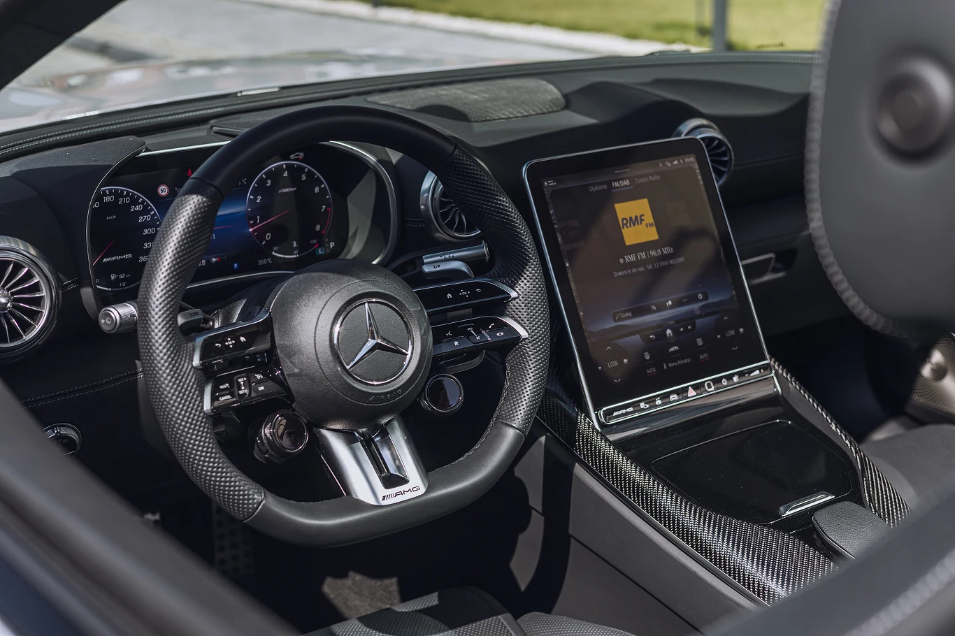 Mercedes-AMG SL 63 Mercedes-AMG SL 63